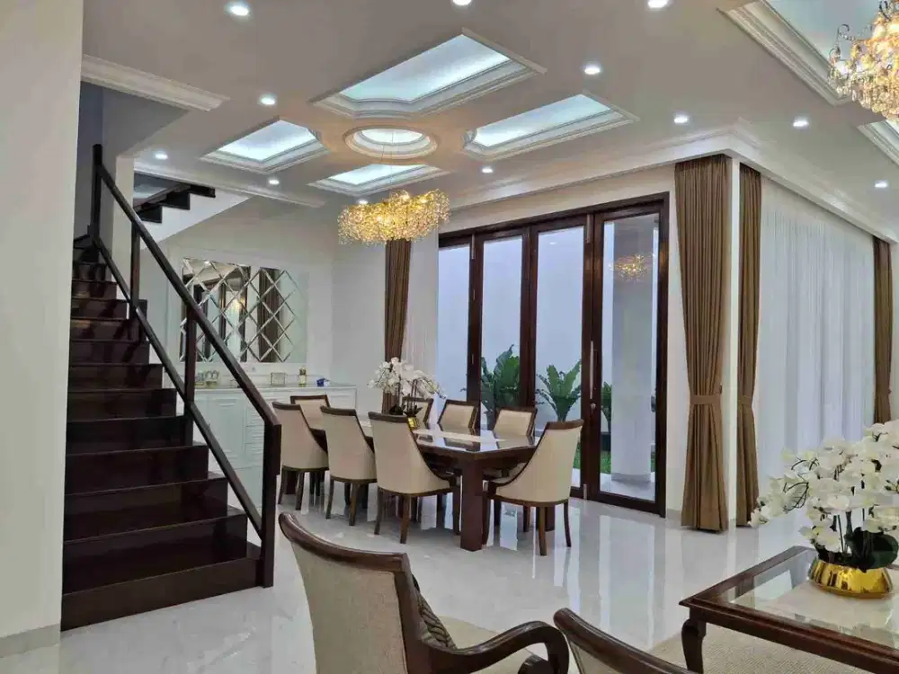 DIJUAL CEPAT RUMAH MEWAH FULL FURNISH BOULEVARD CITRA GRAND CIBUBUR
