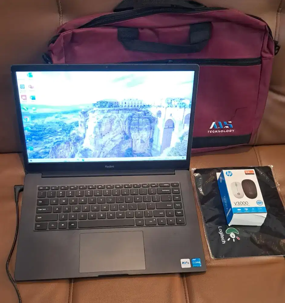 Laptop Xiomi Redmibook 15 Core i3 Gen 11 Ram 8Gb SSD 256Gb