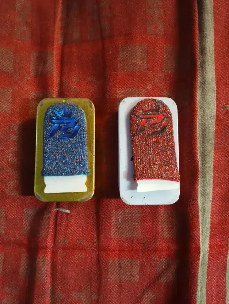Sarung jempol v4 RESPONSIF warna merah biru