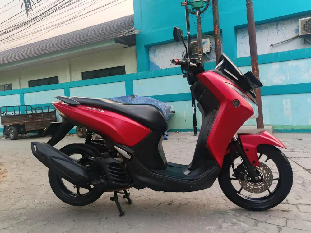 Yamaha lexi fi esp 2018 pajak hidup stater halus mulus terawat