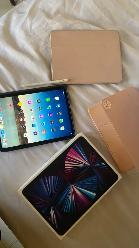 DIJUAL IPAD PRO 11” (M1) 128gb (Wifi-Only)