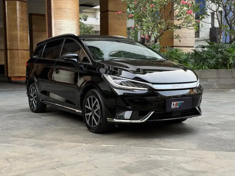 KM 21rb! BYD M6 Superior type Tertinggi! sunroof & captain seat