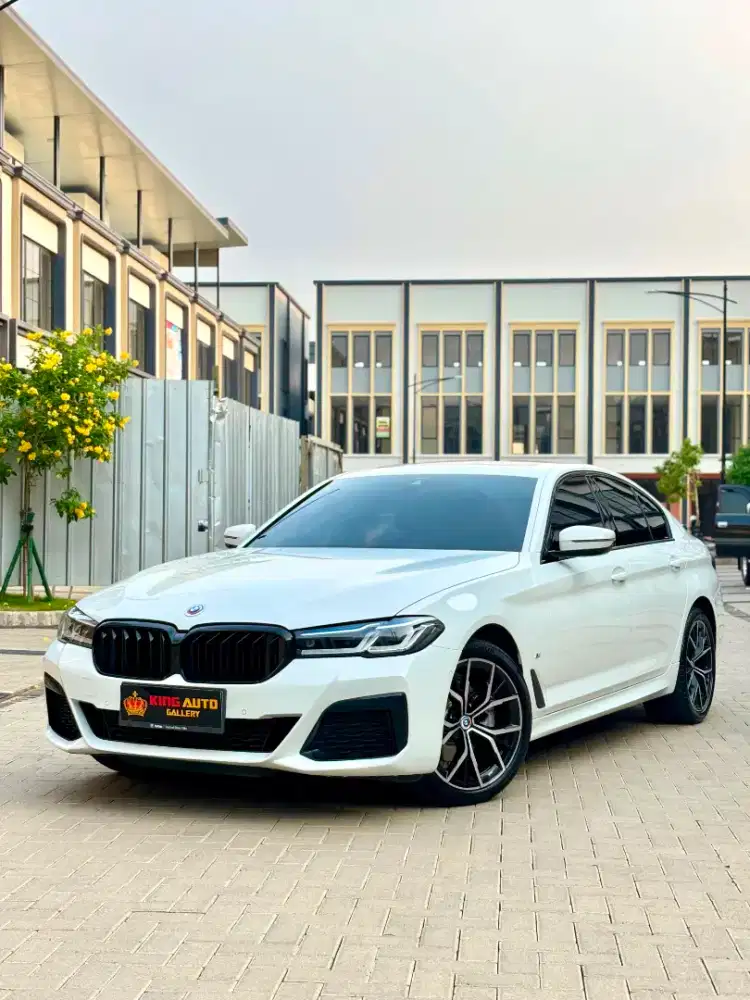 BMW MSport 520 (G30)2023 putih