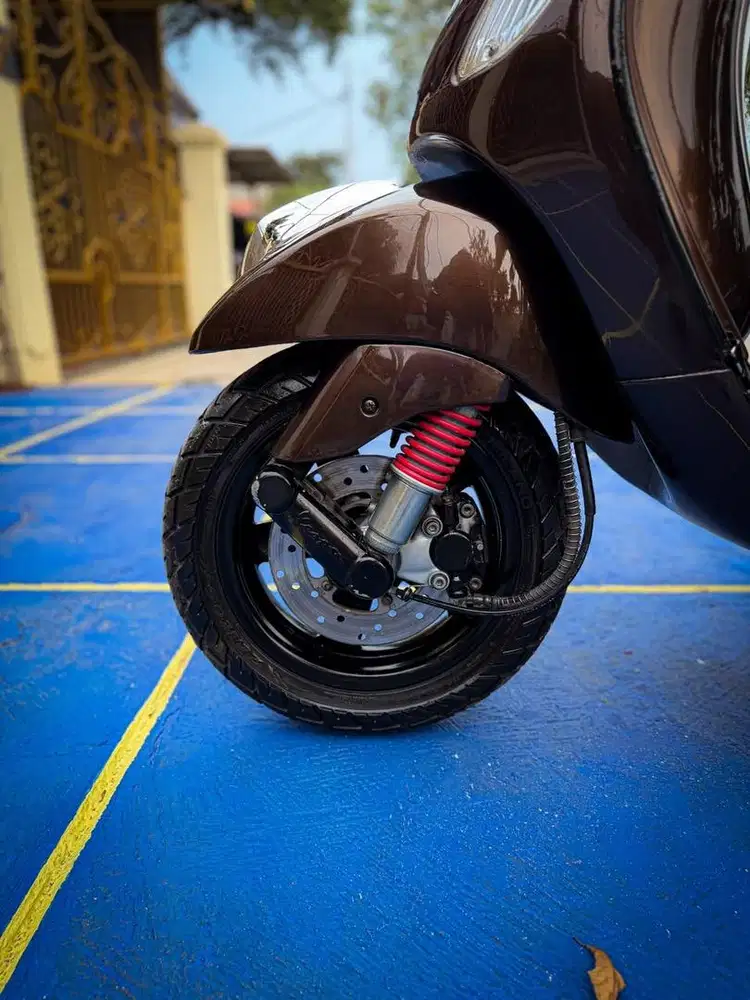 VESPA LX 150 2V 2012 MURAH