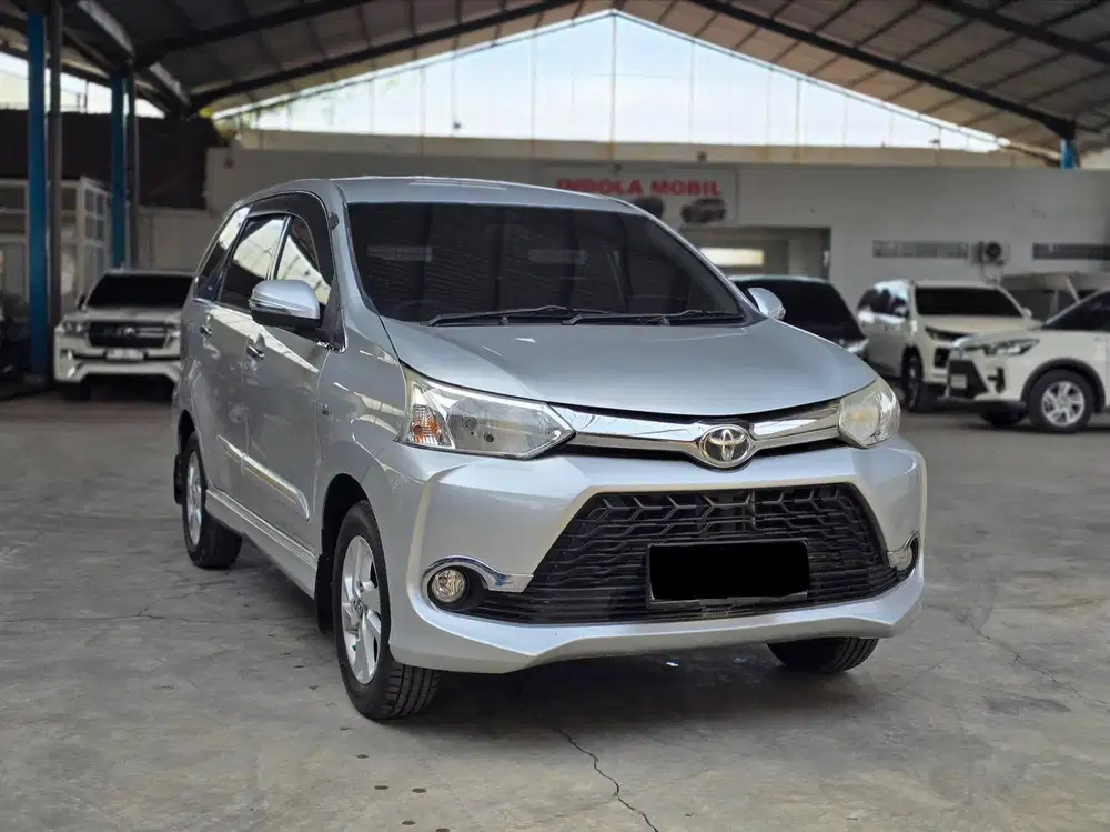 (TDP 23 JUTA) (km 45rb)  Toyota Avanza 1.3 Veloz AT Matic 2015