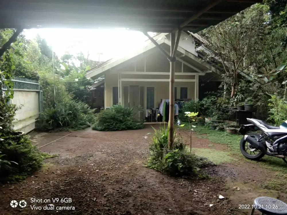 Rumah Luas 500m2 di Lembang Bandung Barat