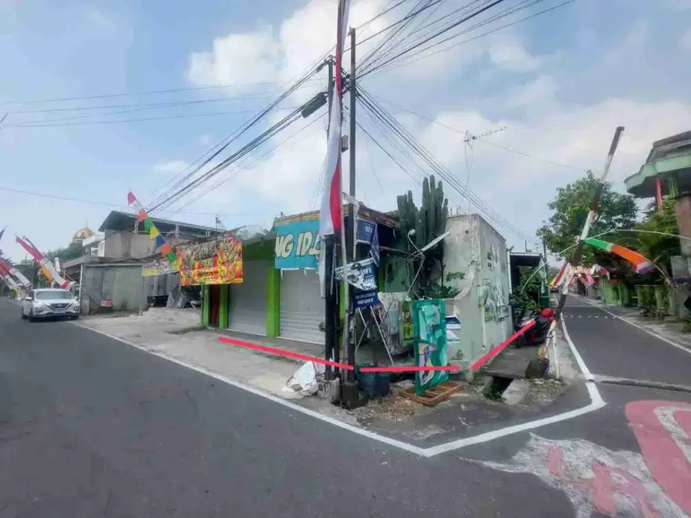 Tanah masih ada bangunan dekat solo square