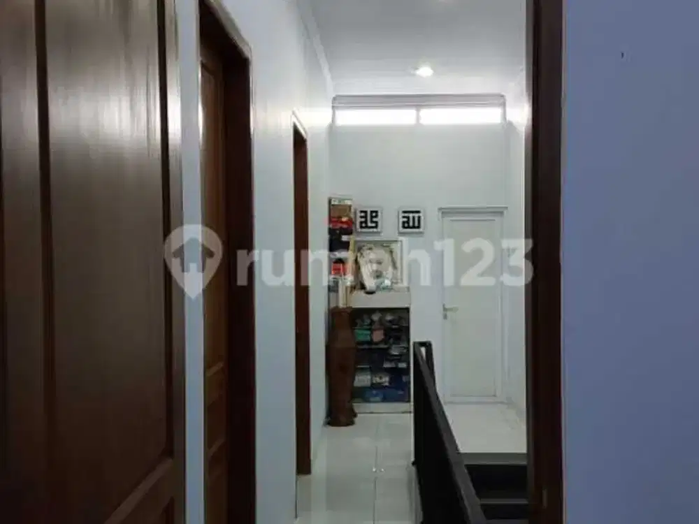 Rumah Siap Huni Lokasi Strtegis Tebet Cocok Utk Huni dan Investasi