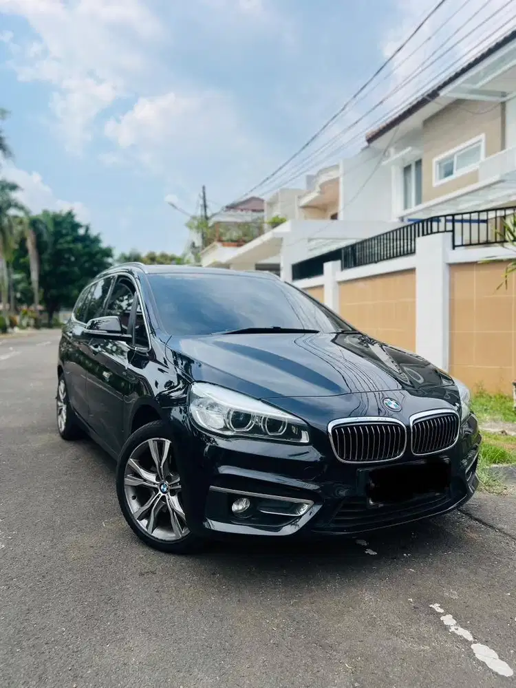 MURAH BMW 3 BARIS 218GT GRAN TOURER PANORAMIC SUNROOF 7 SEATER PND