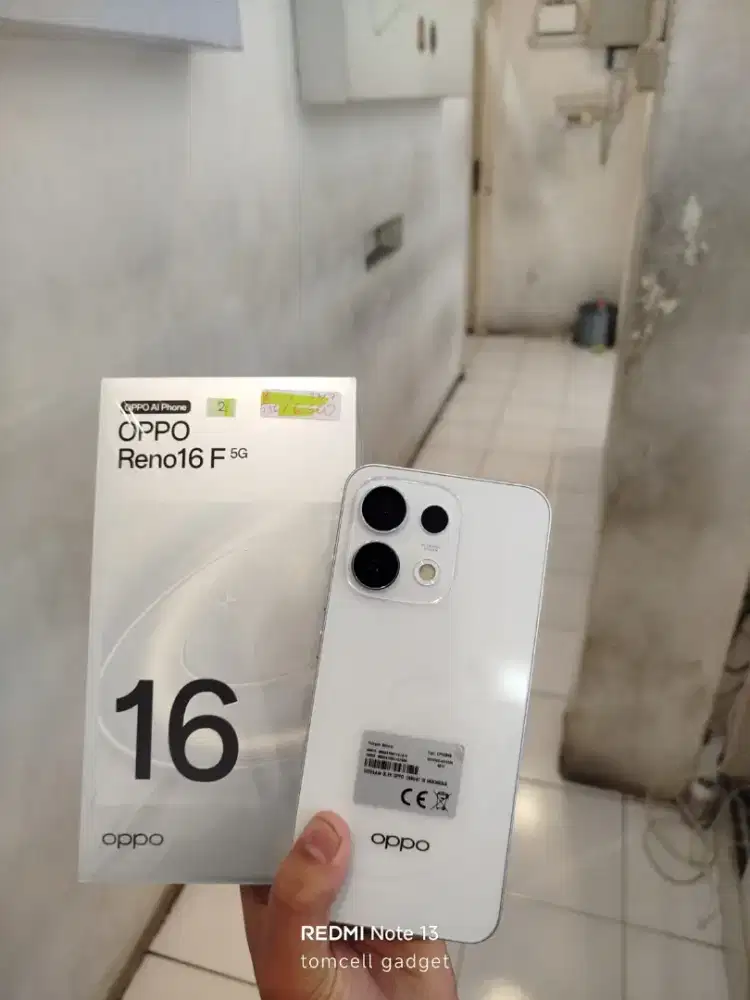 OPPO RENO 16F 5G 8/256 PEMAKAIAN 1 MINGGU