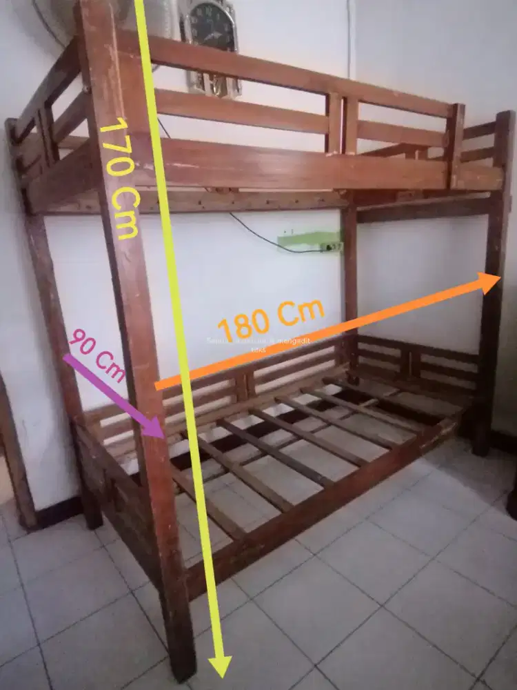 Ranjang tingkat anak praktis