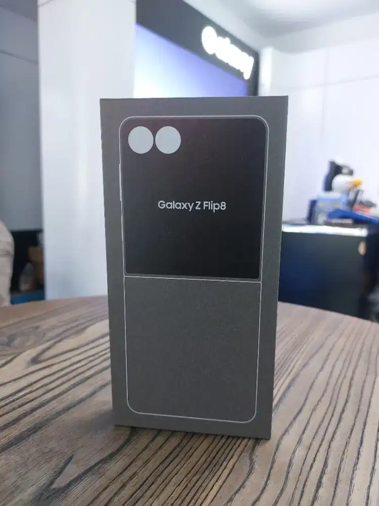 PRE ORDER SAMSUNG- ZFLIP8 SERIES 512GB