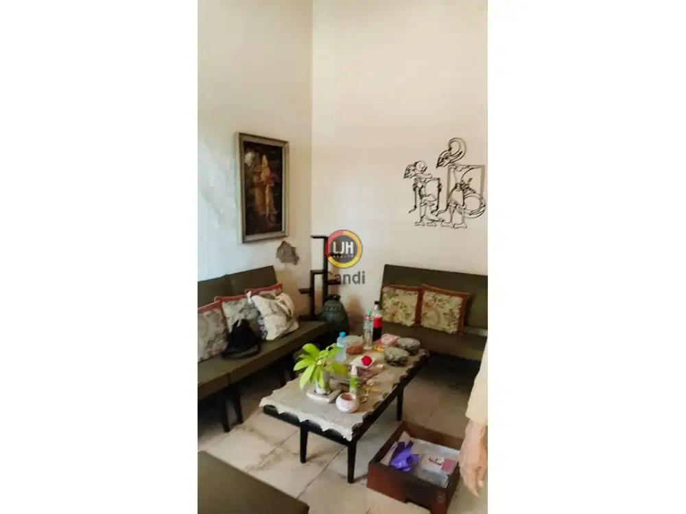 Rumah di Tampomas Selatan Semarang