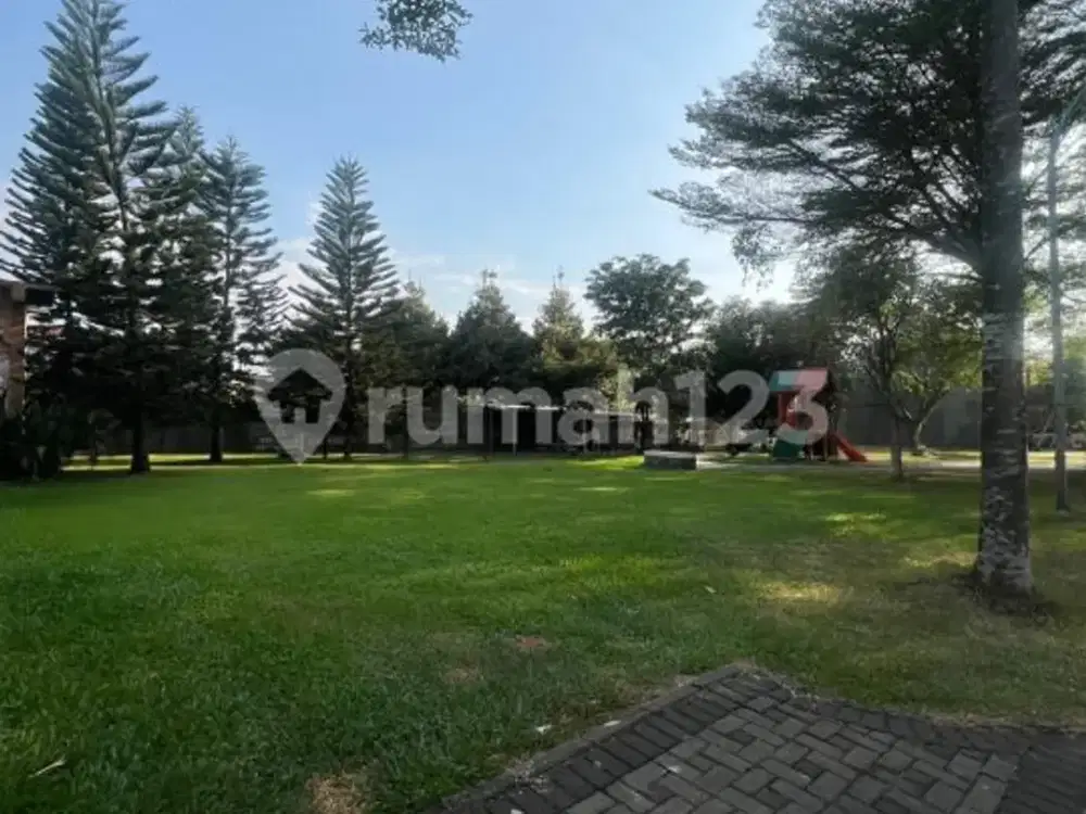 Kavling Samping Taman Dapat Fasum Luas Jarang Ada Eminent BSD