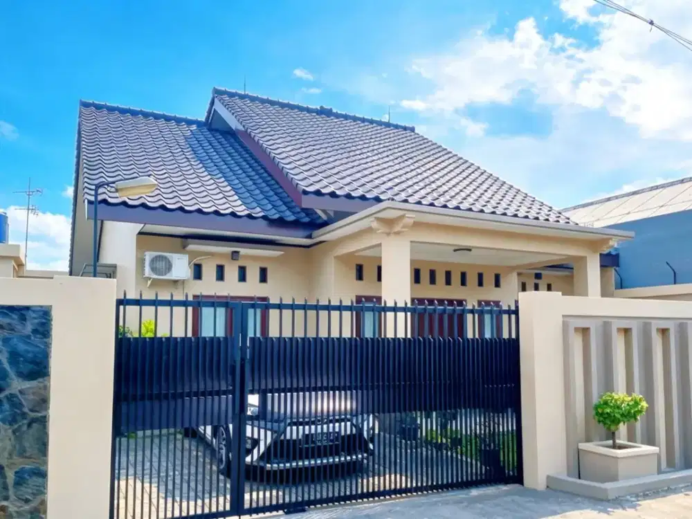 RUMAH SHM + 2 PAVILIUN DI KAVLING PLN JAKAMULYA BEKASI – LT 340 M², POTENSI INCOME!