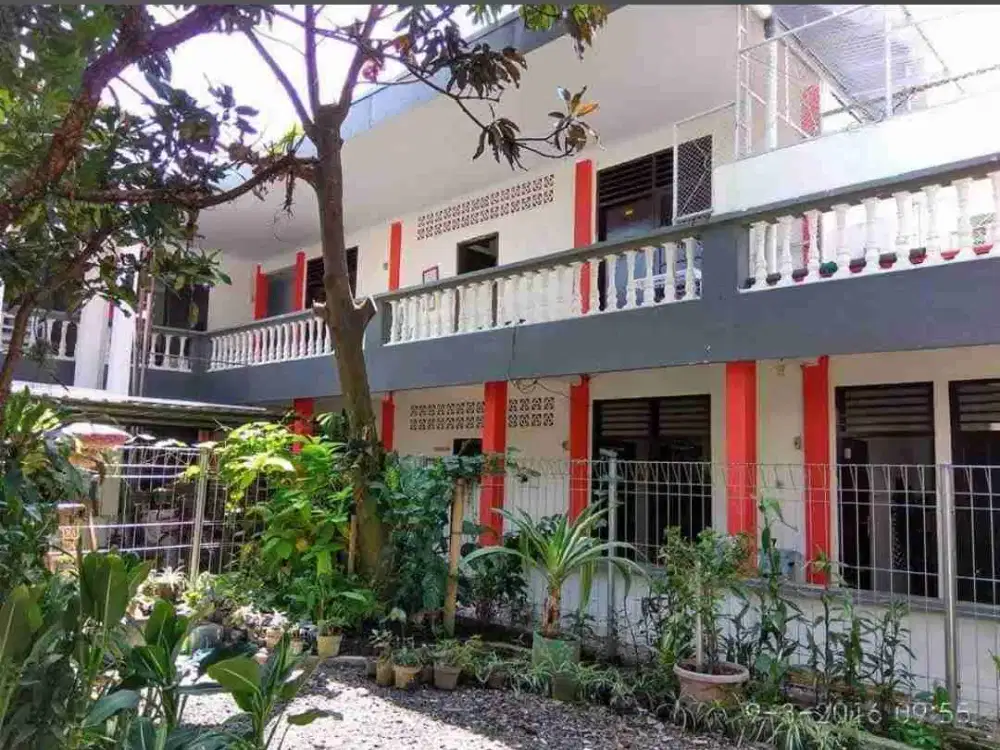 Dijual kost murah butuh uang full penghuni