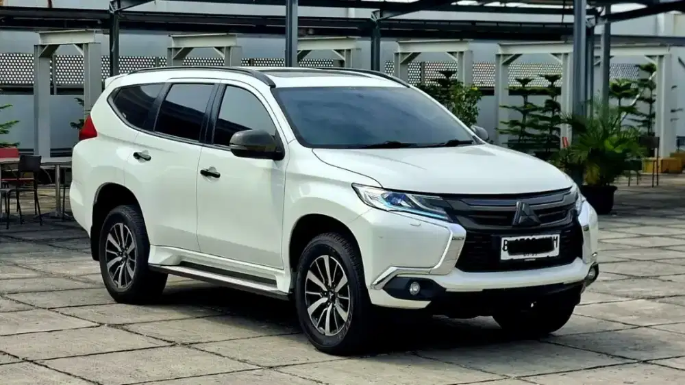 Mitsubishi Pajero Sport Dakar 2016