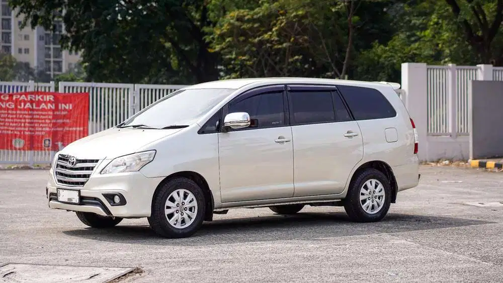 Toyota Kijang Innova 2013 Diesel Matic Barong