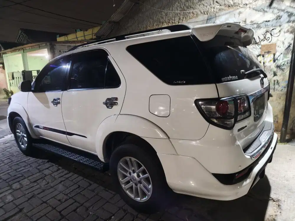 FORTUNER MATIC SOLAR 2011