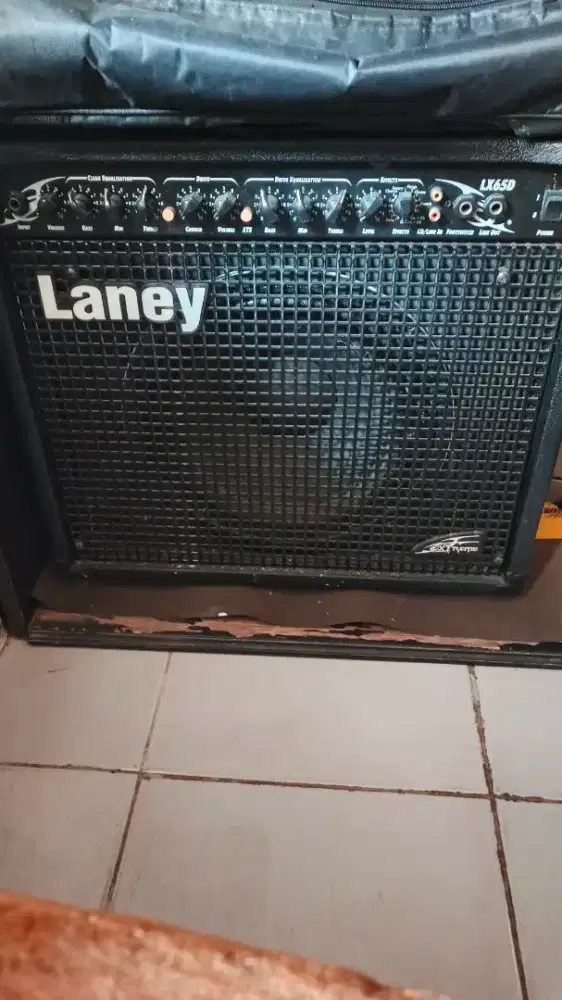 Ampli laney original Lx65D