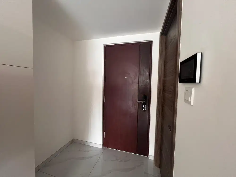 Disewakan Tahunan Apartment Brand New Sky House
