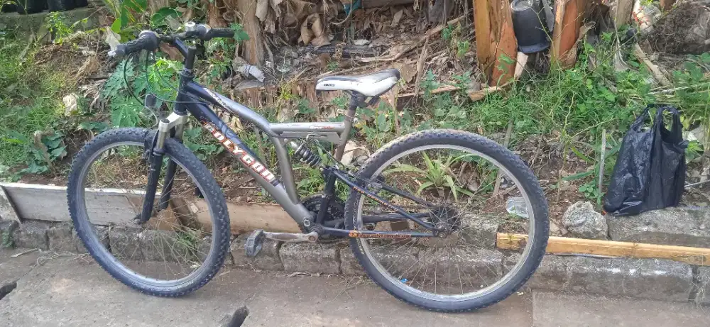 Jual sepeda MTB 26 merk Polygon