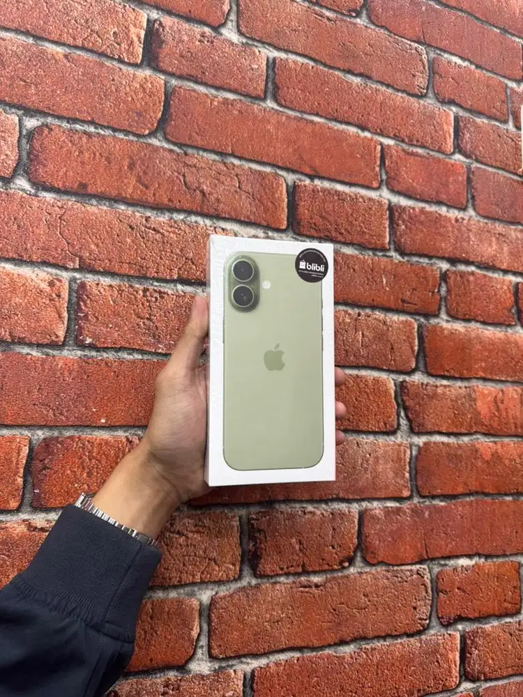 iphone 17 256 sage new