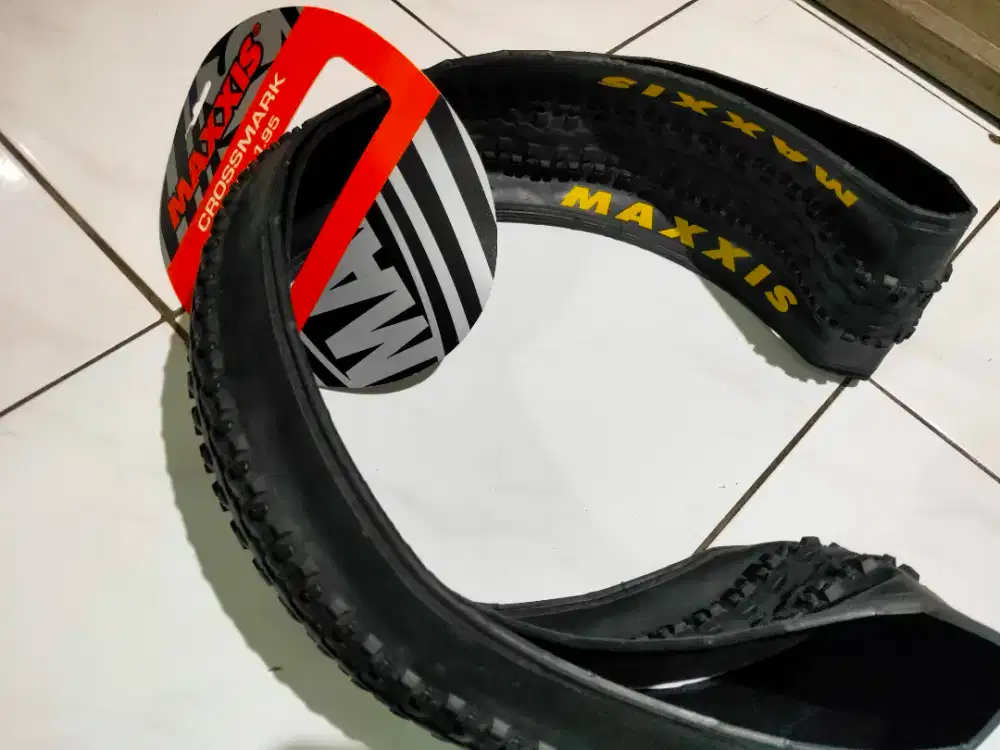 Ban Maxxis Kevlar 27.5 x 1.95 Crossmark