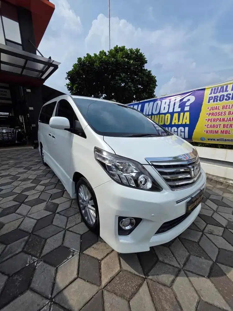 Alphard sc cbu premium sound Tahun 2013