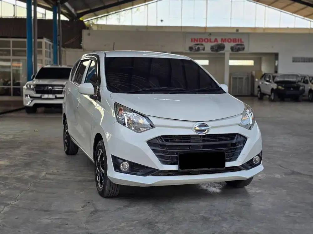 (TDP 12 JUTA) Daihatsu Sigra 1.2 X Manual 2019