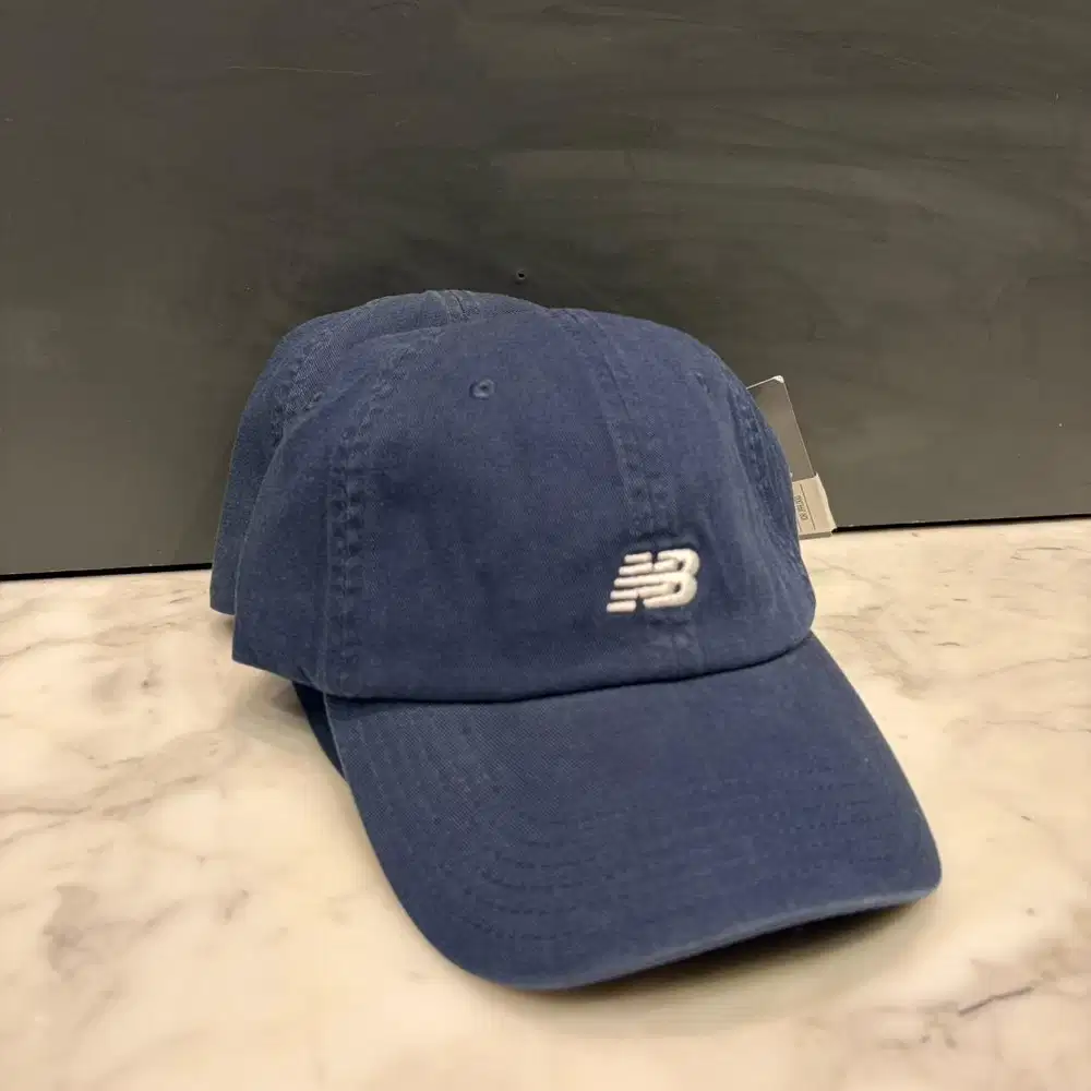 Topi Baseball New Balance