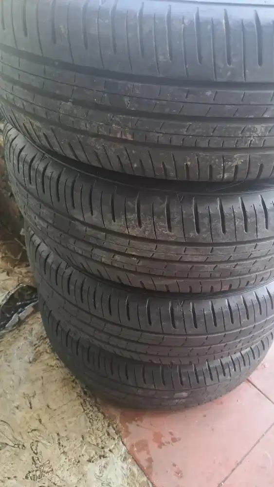 185 65 r15 dunlop enasave avanza livina freed ertiga kondisi like new