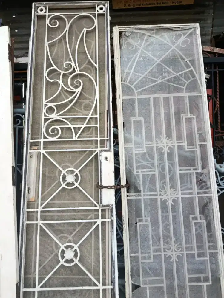 PINTU BESI BUKA 2 KLASIK