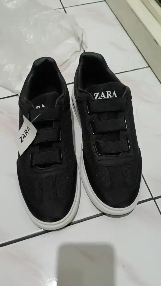 Dijual Sepatu ZARA