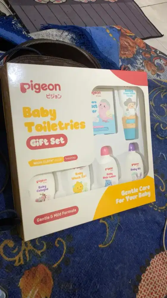 Hampers new born - Toiletries gift isi 6 set