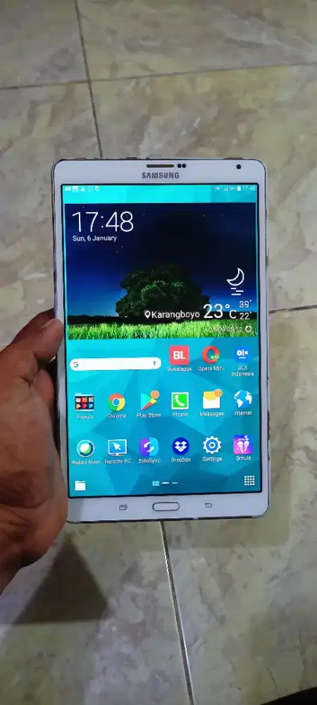 Samsung Tab S1 4G LTE 3/16 Layar Super Amoled jernih