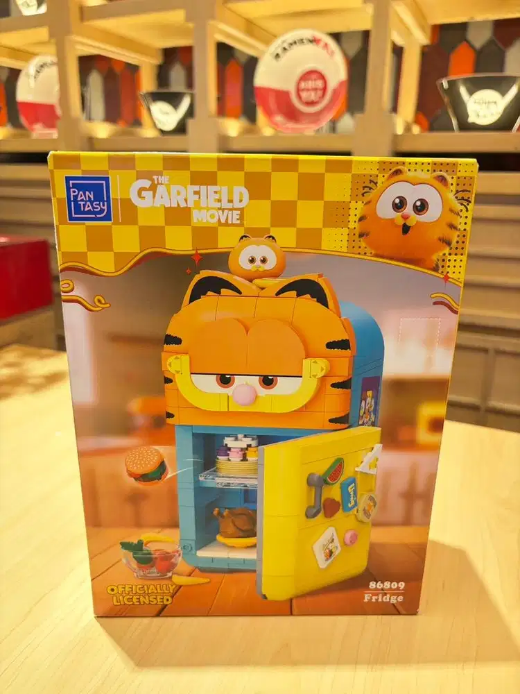 garfield bricks