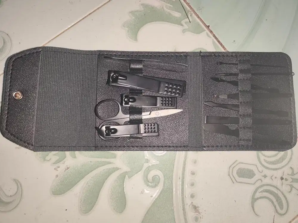 ALAT MANICURE PEDICURE SET