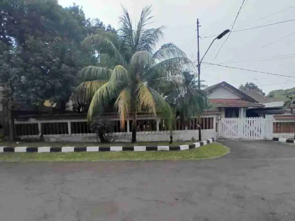Dijual Cepat Dibawah Harga Pasar Tanah 600m² Bonus Bangunan Dalam Perumahan Elit Jaka Permai Jakasampurna Bekasi. Lingkungan Asri, n Nyaman dan Lokasi Sangat Strategis