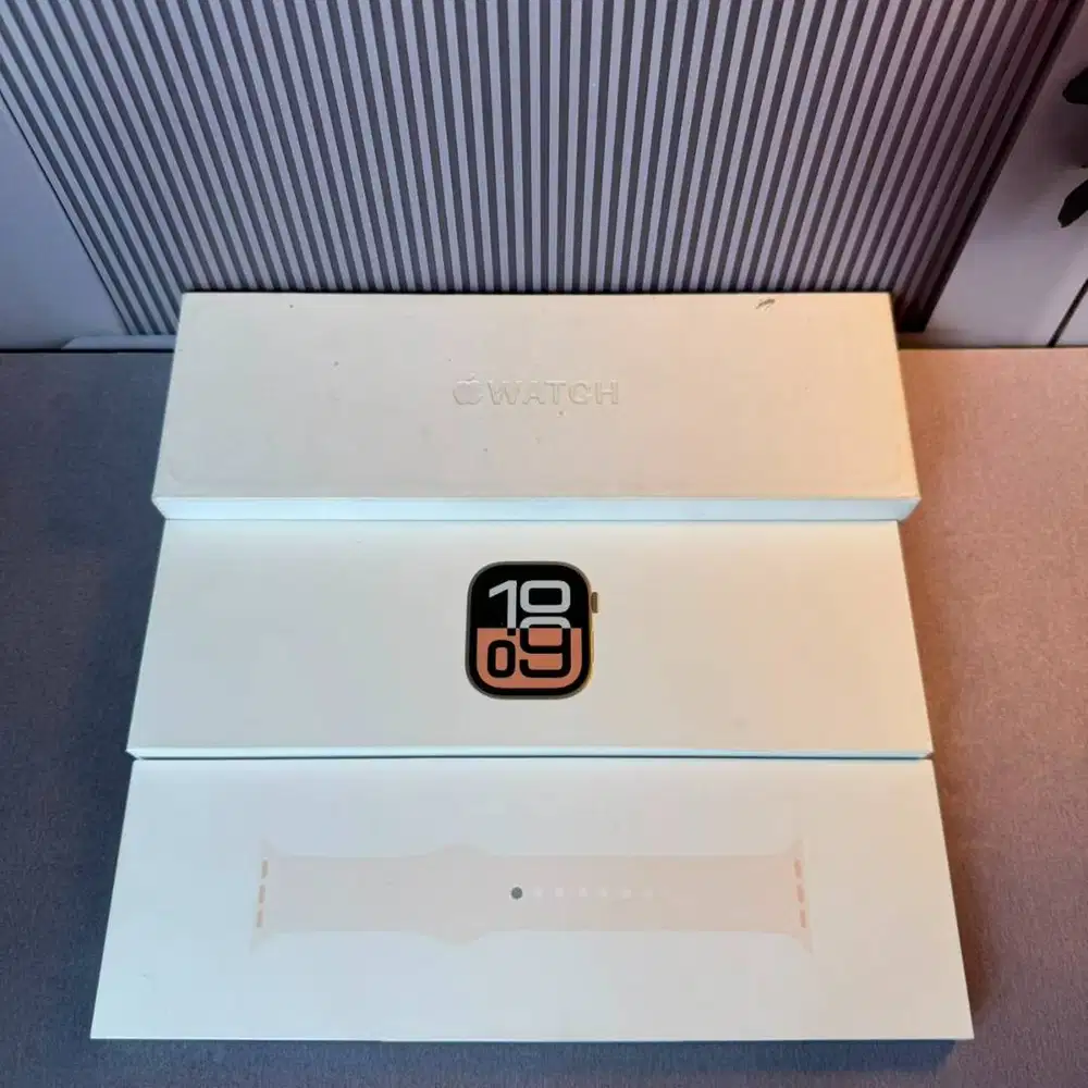 Apple Watch Series 10 (GPS) 42mm Resmi Indo Rose Gold