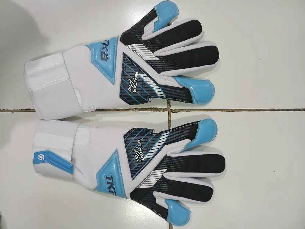 Sarung Tangan / Gloves Kiper TKB Rishtar Pro ukuran 10