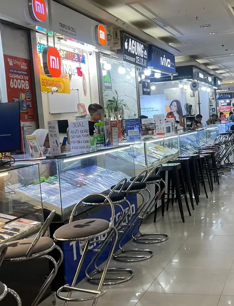Dibutuhkan karyawati jaga counter hp