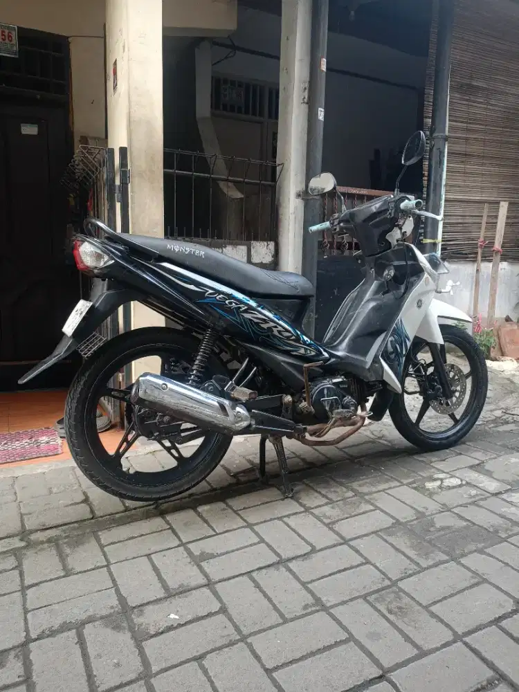 Yamaha Vega ZR th 2011 ss komplit