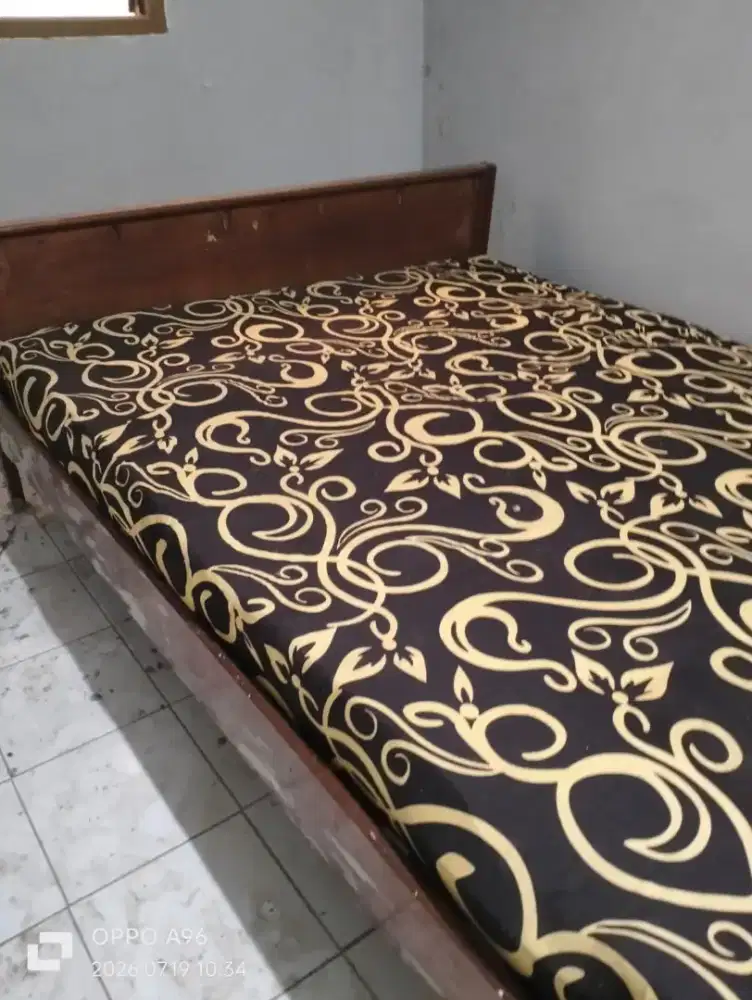 Rp 450K Uda dapat Set kamar tidur 160*200 .tolet