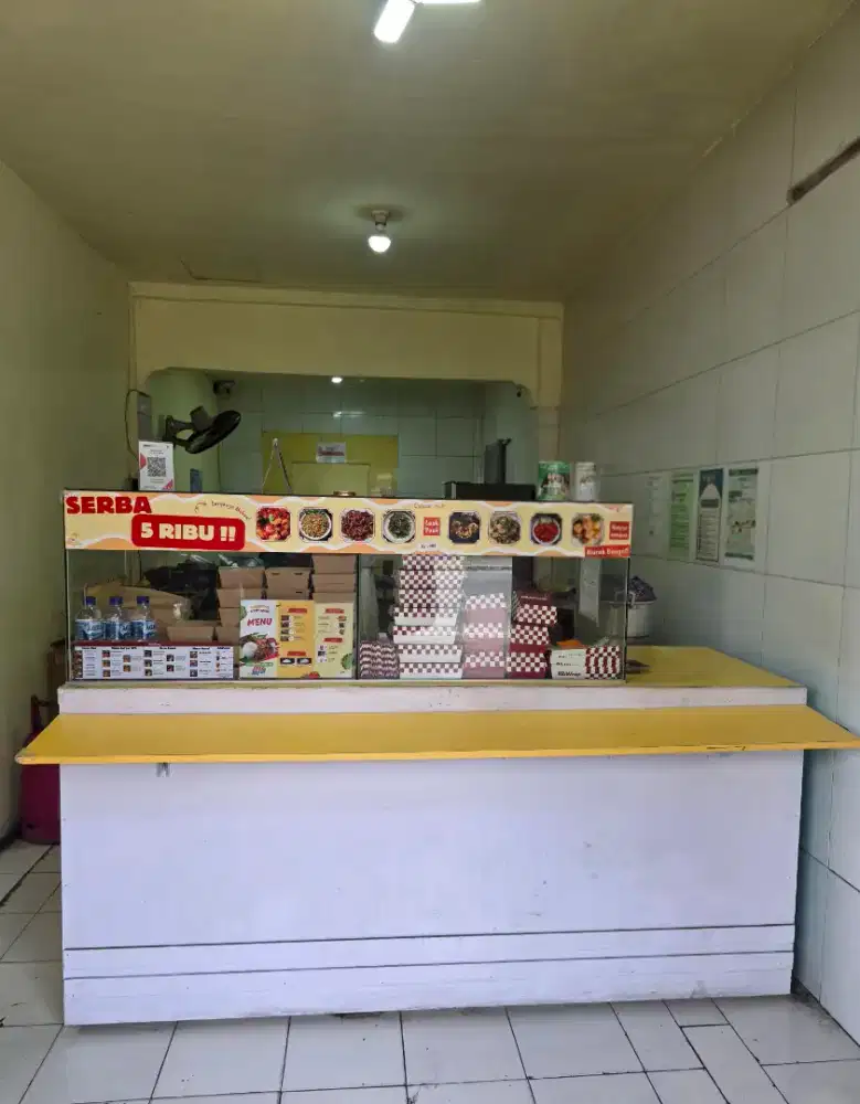 Etalase warteg + 10 kursi