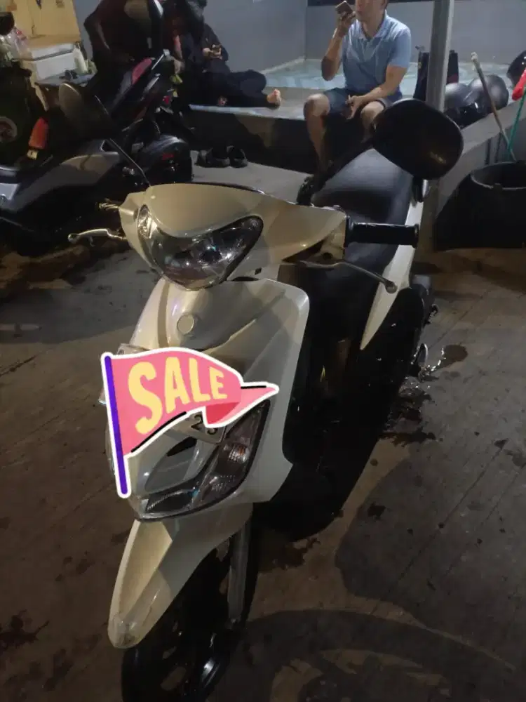 Dijual Mio 2009 surat lengkap barang terawat
