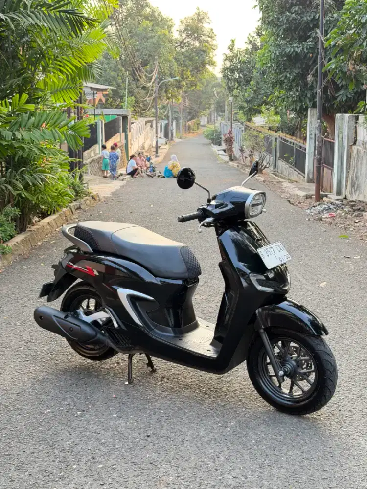 Seperti baru! HONDA STYLO 160 CBS ISS ALARM 2025 Pajak Panjang