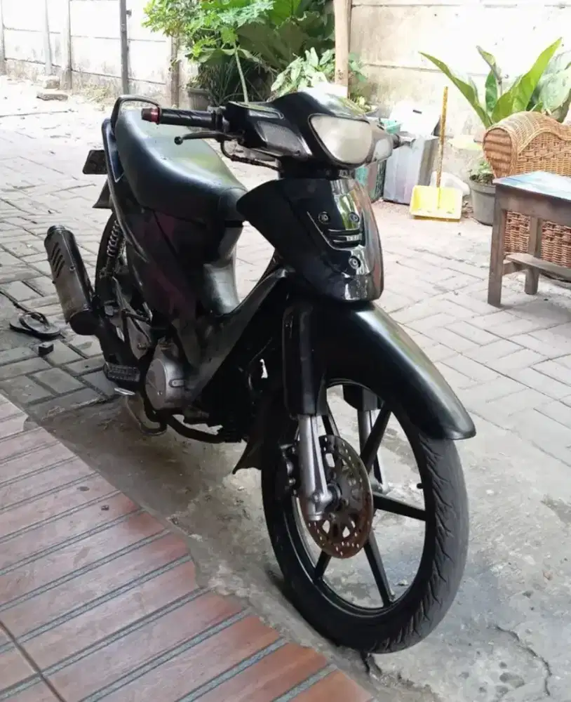 suzuki shogun 110 th 2003