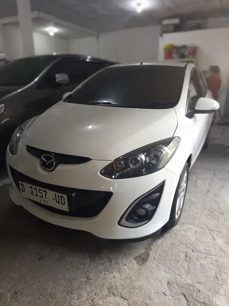 Mazda 2R matic 2012