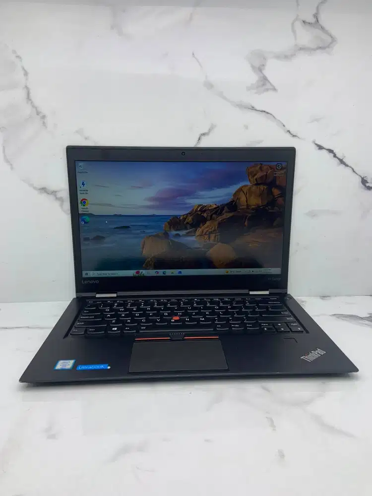 Super Ringan, Lenovo ThinkPad X1 Carbon  laptop bisnis premium